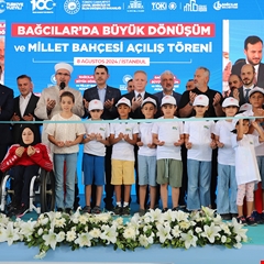 İstanbul Bağcılar'da millet bahçesi açıldı, büyük dönüşüm başladı